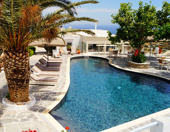 The pool and pool bar at the hotel